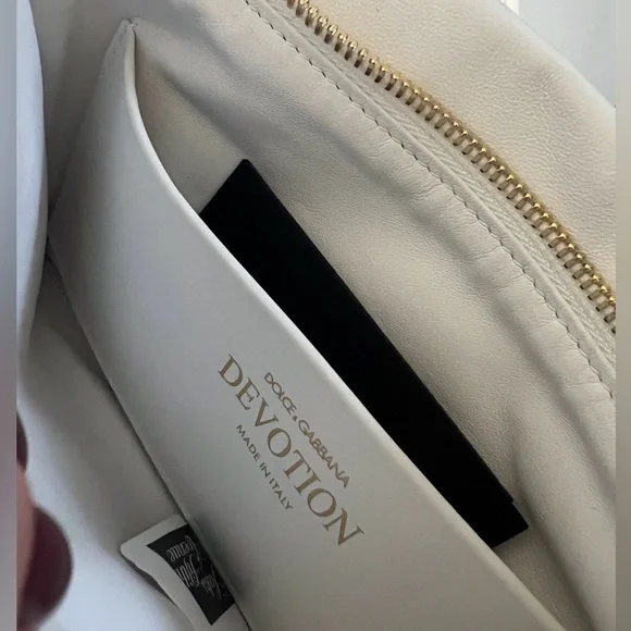 NWT Authentic Dolce & Gabbana Devotion White Leather Heart Bag Gold Chain Pearl - Picture 11 of 14